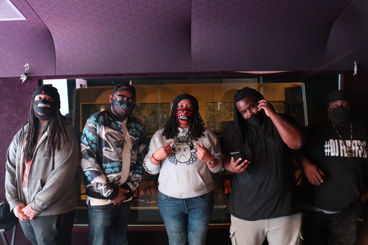 CallMeCrim_'s tweet photo. #GANG
๐ค๐ค๐๐ฝ๐๐ฝ๐ฅ๐ฅ
#SoundProofDET https://t.co/X31CZdrieK