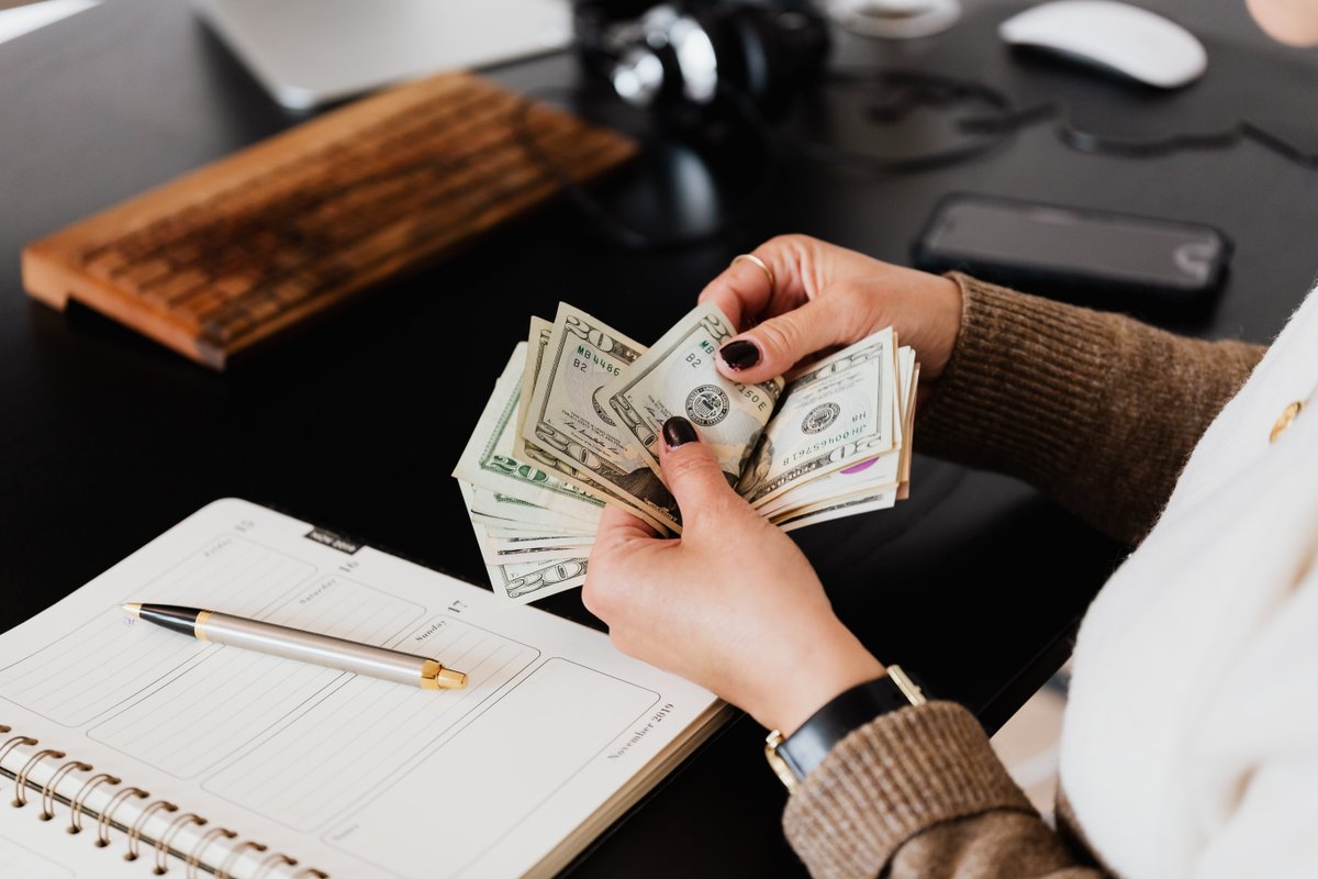 aldenpenner's tweet photo. Why Most of New Affiliate Marketers Fail to Consistently Make Money Online. What I find from many new affiliate marketers is that they really don’t have a fundamental understanding of “what” they’re selling or how they can positively or negatively impact their customer j https://t.co/ZE8nlFvwZy