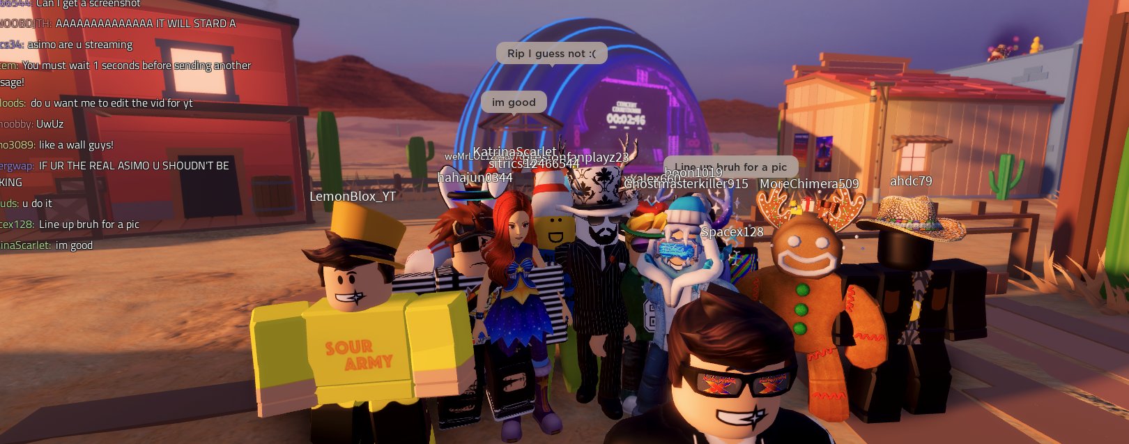 asimo3089 on X: It's great Roblox joins you with players in your friends  list! Found @Scarlet_Roblox!  / X