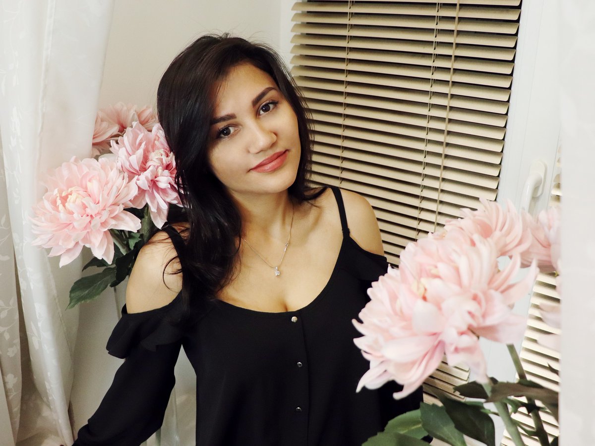 AsianCams2's tweet photo. LINDA_SAPPHIRE is live
#asian #babe #camgirl #nsfw #live #asiangirl #asiancams #sexchat #asianporn #asiansex #asianbabe https://t.co/k4BmoEd0yu