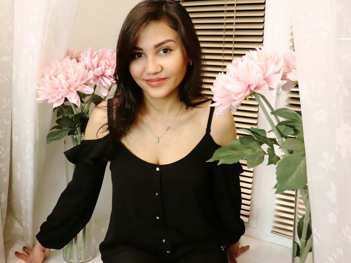 AsianCams2's tweet photo. LINDA_SAPPHIRE is live
#asian #babe #camgirl #nsfw #live #asiangirl #asiancams #sexchat #asianporn #asiansex #asianbabe https://t.co/k4BmoEd0yu