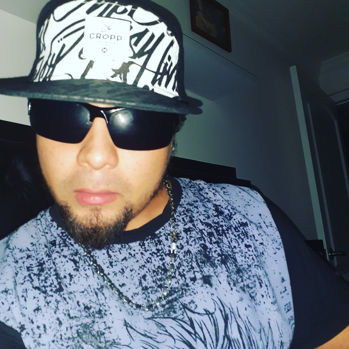 KhrixUrbano's tweet photo. Yo me he rrankiao...he revuliado..yo soy calle...estoy juquiao....y no me he virao....jajaja.....por eso no pongo   rivelsa...y aqui no hay breack pa nadie...@KhrixUrbano https://t.co/FmmoKbyYeI...flow https://t.co/DDGWOn2PRG. https://t.co/VrdrQB9fMl