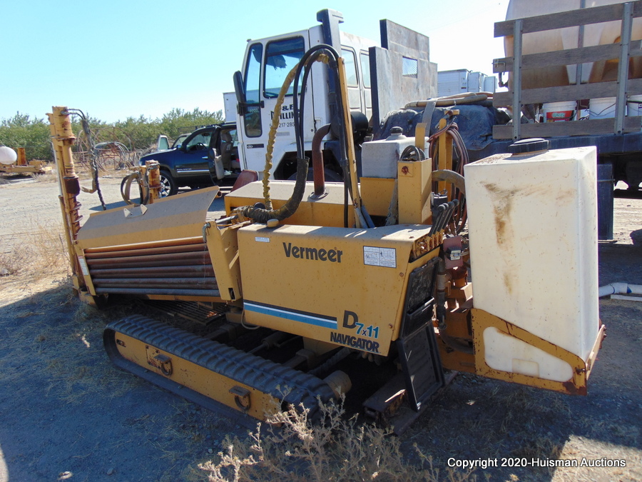huismanauction's tweet image. 📣Featured Item! Lot # 105: Vermeer D7X11 Navigator Horizontal Boring Machine - 300' Drill Steel, Kubota Diesel, Does Run [307 Hours] w/ Bleshe 2 Axle 12,000# Trailer. 👉zcu.io/KVjZ #boringmachine #equipment #construction #underground #undergoundcontractor #boring