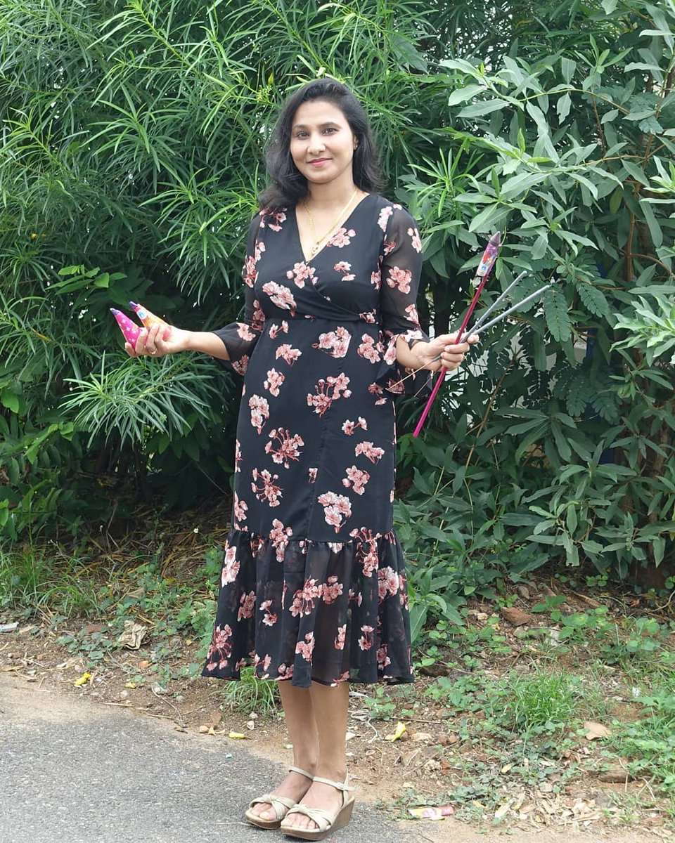 Woman_with_fire's tweet photo. Hope everyone's diwali celebration is finished... But mine is about to start. Wanna join? https://t.co/2I4L3FPT9M