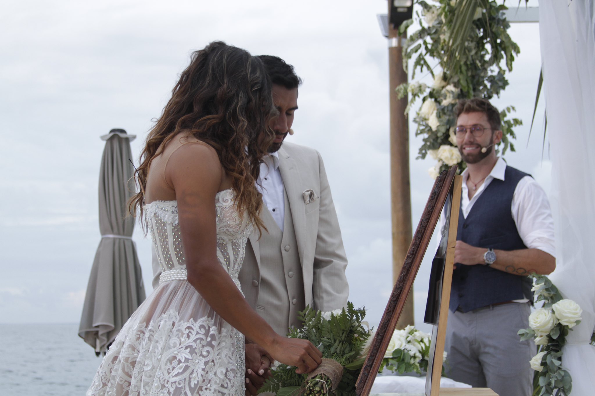 Pato y Charles: Boda - La Fabrica, image size:2048x1364