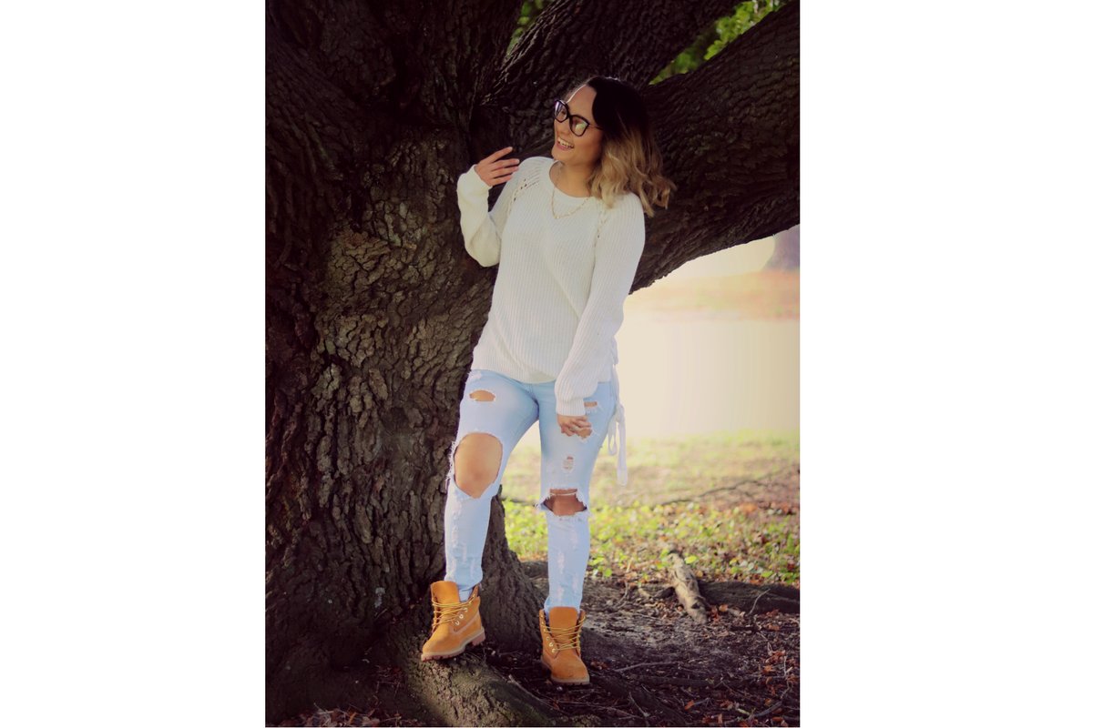 "Just feeling beautiful pics"
"Just because pics"
"Just because I am fly pics"
"It's nice weather pics"

By Samantha Charnock 

Contact us today for your photography needs

Email-Point7llc@gmail.com
Email- slcphotography20@gmail.com
Facebook- facebook.com/pointsevenprod…