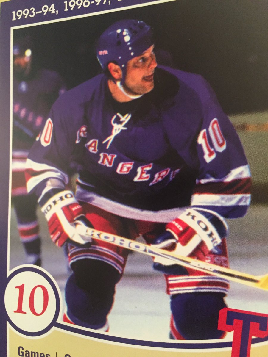 Man, what an underrated member of the ‘94 Cup team. Hey I wonder what he’s yapping about here? It’s surely in “Tikkanese” though! Thanks Esa https://t.co/PDVvFMq08G