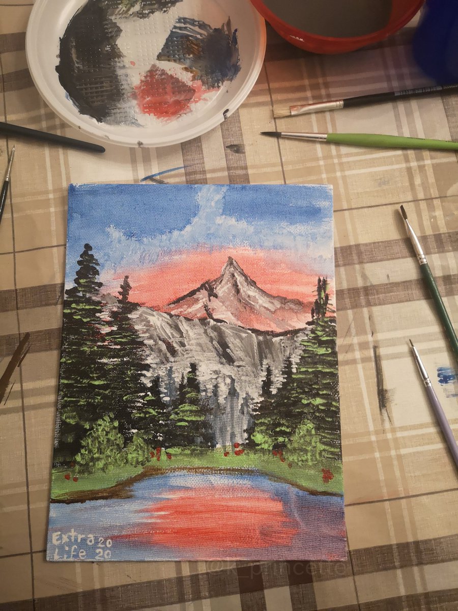 k_princette's tweet photo. First time following a Bob Ross tutorial, second time actually painting #RTExtraLife @RoosterTeeth @JonRisinger https://t.co/lTkrmvGnXL