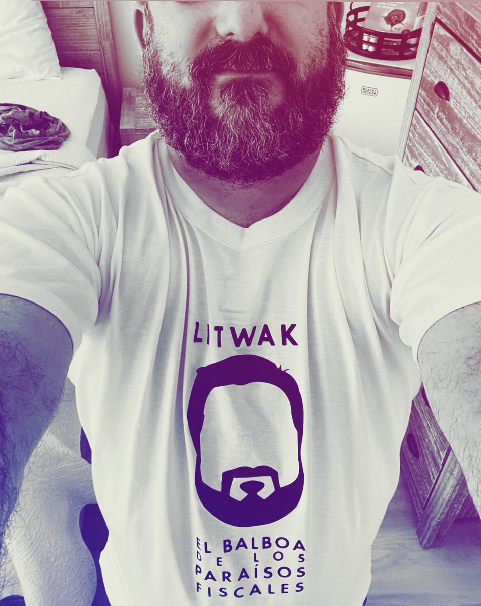 Litwak x 2 ... 

👇🏻👇🏻👇🏻

cc: <a href="/Innisfree_es/">Editorial Innisfree 🐍</a> / <a href="/soyturemera/">Soy Tu Remera</a>