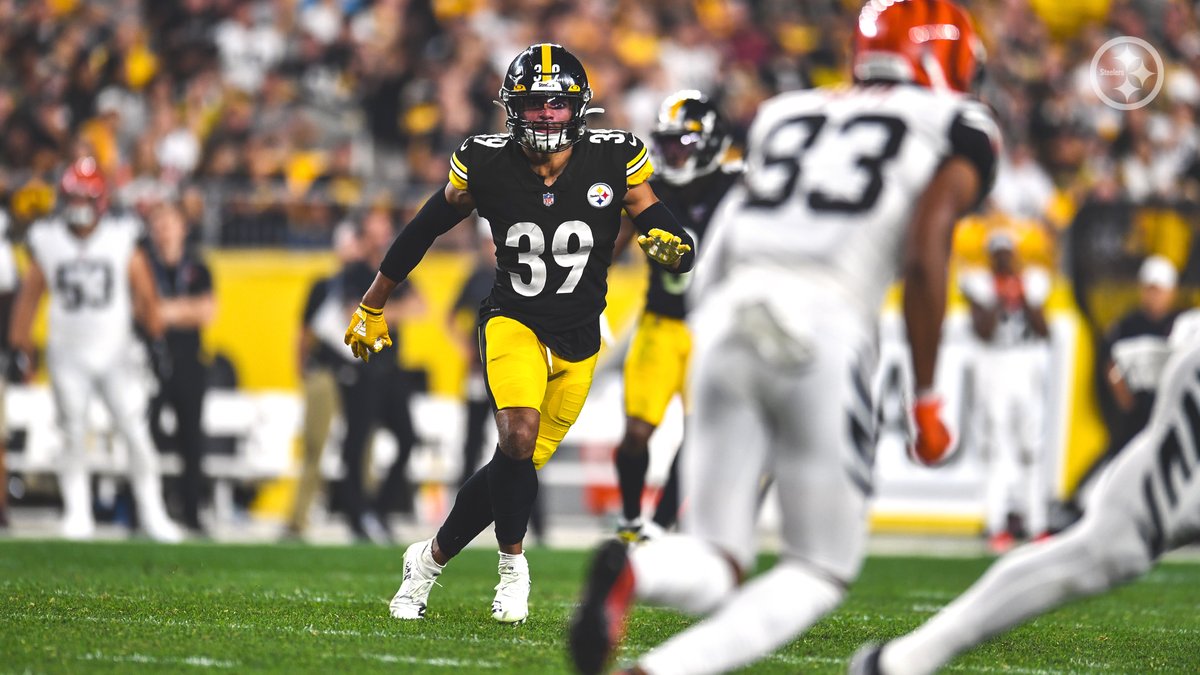 steelers's tweet photo. Our next challenge awaits ⏳ #HereWeGo https://t.co/O7P4aWzh2a