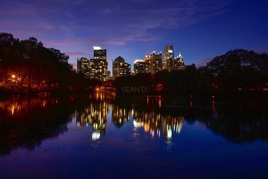 seand6711's tweet photo. Relaxing Blue Hour ✌🏾🟦 @piedmontpark @midtown_atl @discoveratlanta @seand6711 📸🌇 #photography #atlanta #art #nature #bluehour #atlantasnaps #lake #seethisatlanta #reflection #tranquility #midtownatlanta #sunset #bluehourphotography #nikond3400 #photographer https://t.co/vMTObBNA6i