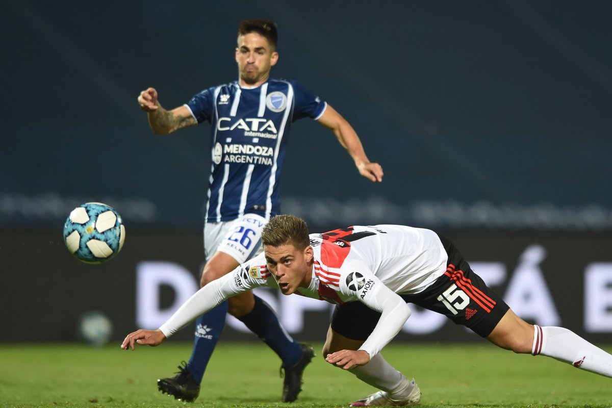RiverPlate's tweet photo. 📸 El paso a paso de un sueño cumplido: Federico Girotti y su primer gol en la Primera del Más Grande 🤩 https://t.co/dlLpoSQjNZ