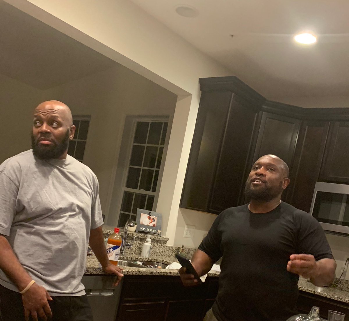 StopSyv's tweet image. Growing ambiance of passion, commitment, pain, frustration, and motivation is evident, every night we talk, digest social media, and hear the cries from the community, we just want to react. We ask that you pray for our Youth, Parents, and Community Orgs, that we may join forces