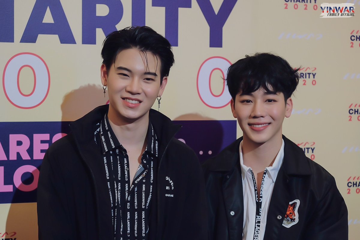 yinwarfamilysup's tweet photo. งานจบ แต่ความน่ารักของทั้งคู่ ไม่มีวันหมด เซฟเก็บไว้เป็นพลังกันต่อยาวๆไปค้าบบบ 🥰

#PraewCharity2020​
#PraewXYinWar
#หยิ่นวอร์ https://t.co/VFVvoRkVVH