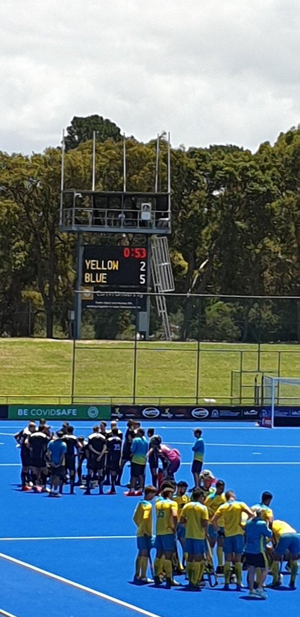 More goals but Blue still lead Yellow 5-2. <a href="/Kookaburras/">Kookaburras</a>