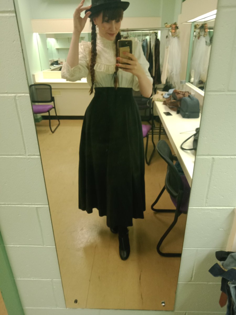 And #AMidsummerNightsDream has opened! Such a joy to be working on this text and with such a wonderful team ❤️🌙🌺⭐❤️