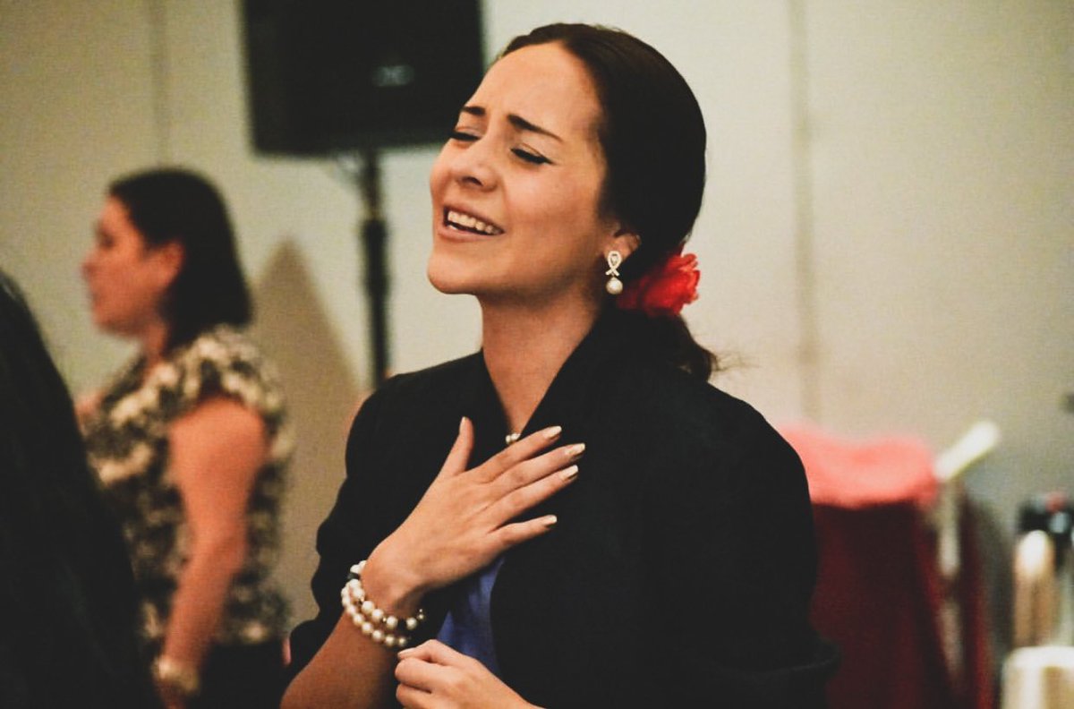 PstaRhondaME's tweet photo. Somos hijas de un Rey 👑 quién nos ha hecho parte de un Reino inquebrantable.
.
.
.
.
#ME #MujeresExtravagantes #inquebrantable #congreso #fe #RhemaMéxico https://t.co/bYG8NL33pq