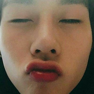 AigoMultiFandom's tweet image. Pessoas que estão vendo meu perfil, é pra vcs!

Eu amo fazer novas amizades, adoro conversar e sempre marcar pessoas, se quiser é só me chamar.
Bora sermos amigos? (Aleatório)

E bem vindo ao meu lugar secreto, que de secreto não tem nada KKK

Licença que eu amo essa foto! MX ❤