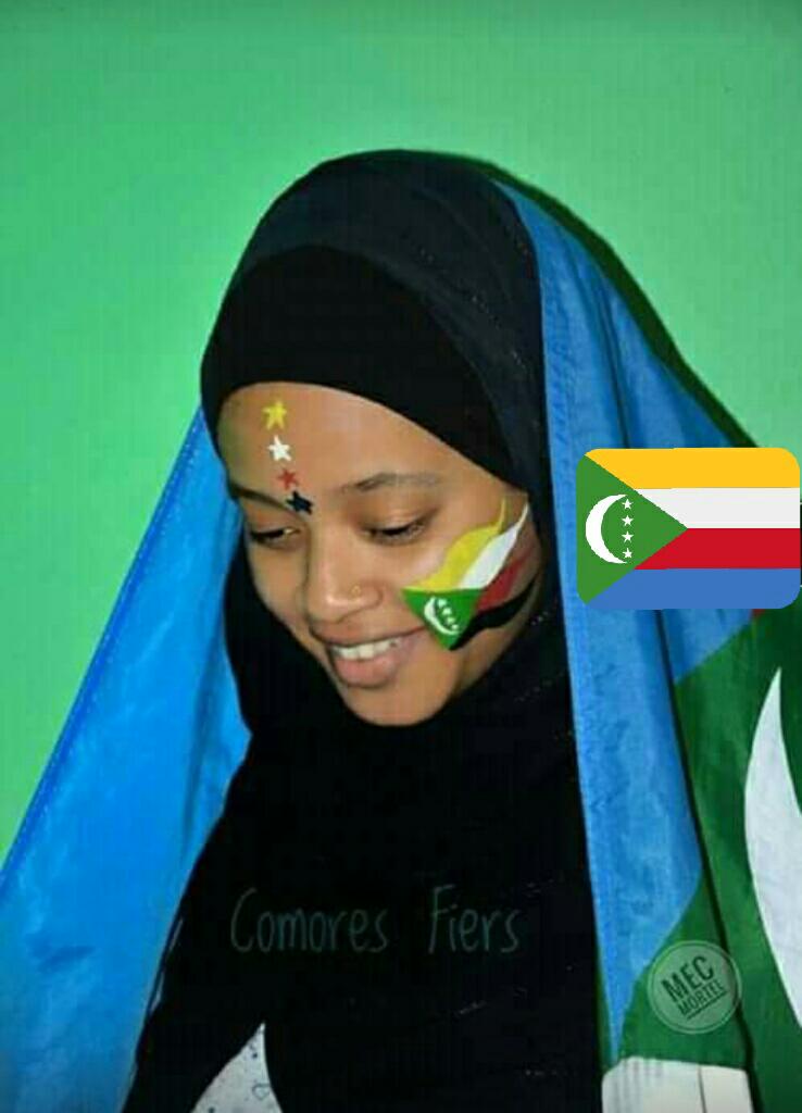 IsmaelZainaba's tweet photo. Fière d'être comoriens 👍👍👍 aujourd'hui on va gagner reste toujours prudent cœlacanthe de Comores aujourd'hui on peut le faire ✌⚽⚽🏆 https://t.co/c3ogXKhBQu