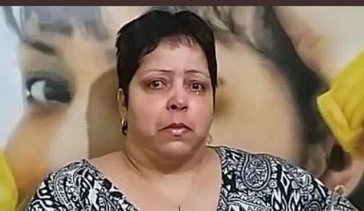 iammaduda's tweet photo. Menino que eu sou apaixonada mas que nem sabe da minha existência:"estou apaixonado nela"
Eu automaticamente:
#foganoli https://t.co/sUQnqAzrtE