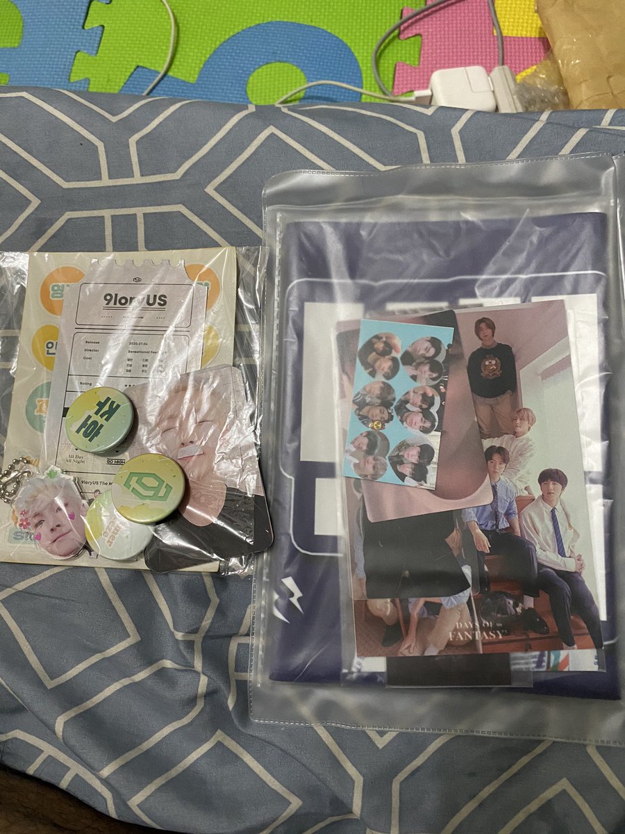 Fantasy09809479's tweet photo. #MCPHFEEDBACK Thank you so much @marketchiyo all items arrived safely.

Thanks to @ZeroHour_0704 and @beatgoestore for making these goods. https://t.co/GoXMGltvaH