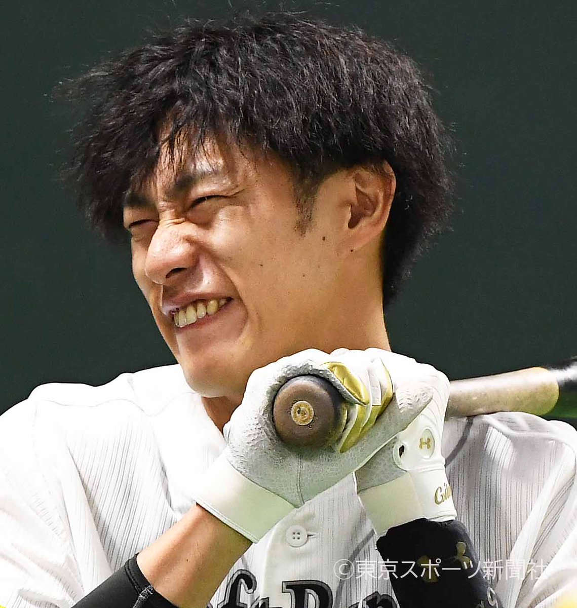 東スポ写真部 プロ野球 Cs ソフトバンクホークス 対 ロッテ 2020年11月15日 福岡paypayドーム 試合前の円陣で笑顔の 柳田悠岐 笑顔 イケメン 東スポ写真部 プロ野球 Cs ソフトバンクホークス 対 ロッテ 2020年11月15日 福岡paypayドーム 試合前の円陣で笑顔の 柳田悠岐 笑顔 イケメン