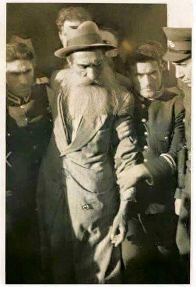 mutludc's tweet photo. Leader of the Alevi Kurdish Dersim Uprising (1937-1938) Seyit Riza was hanged 83 years ago today. He was buried in a secret place and its whereabouts is still unknown! https://t.co/TBFUHSUrxZ