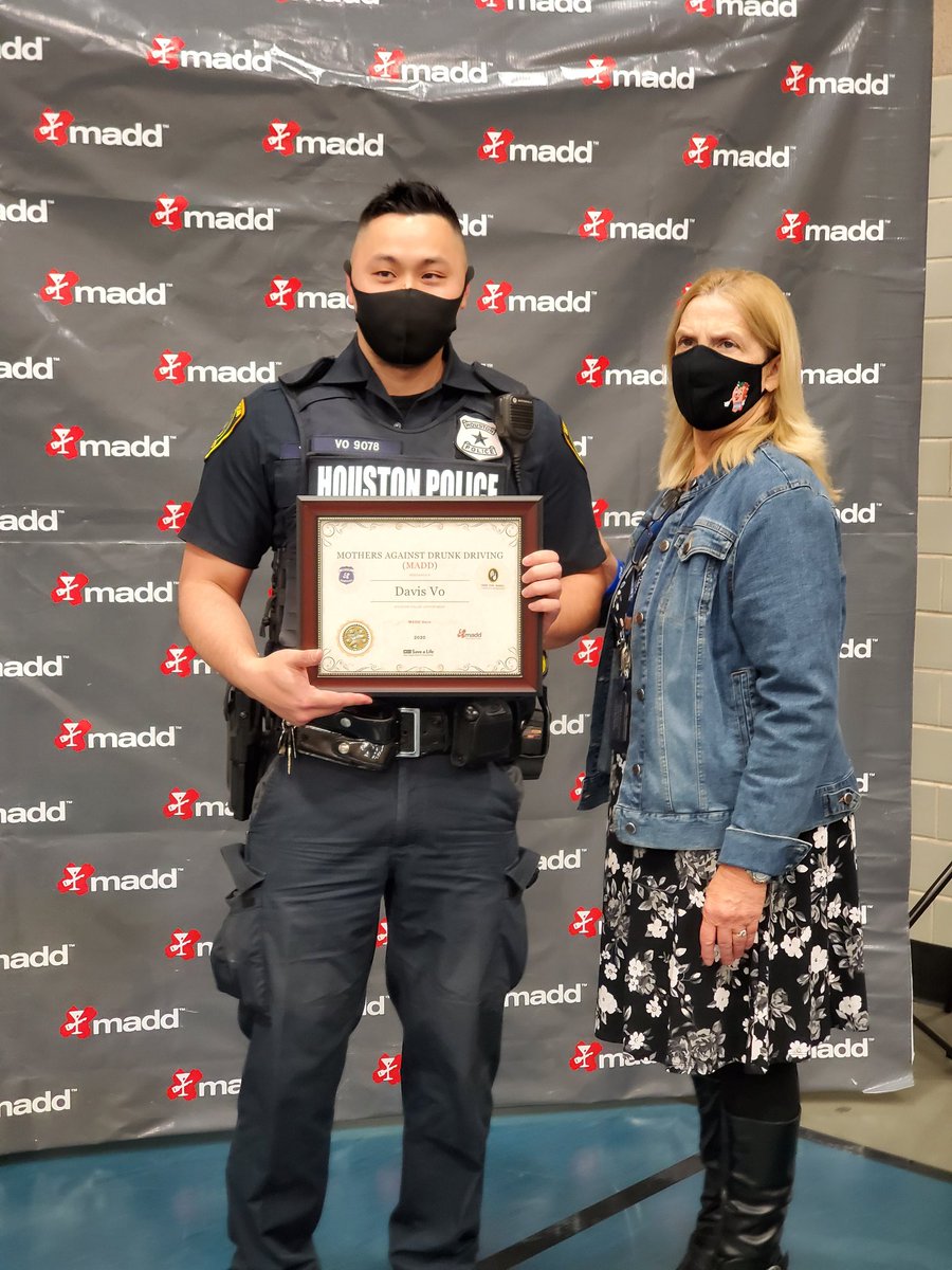 Docrawf's tweet photo. Great job to the patrol officers who were also recognized for their outstanding performance https://t.co/nSF7ICo8kg