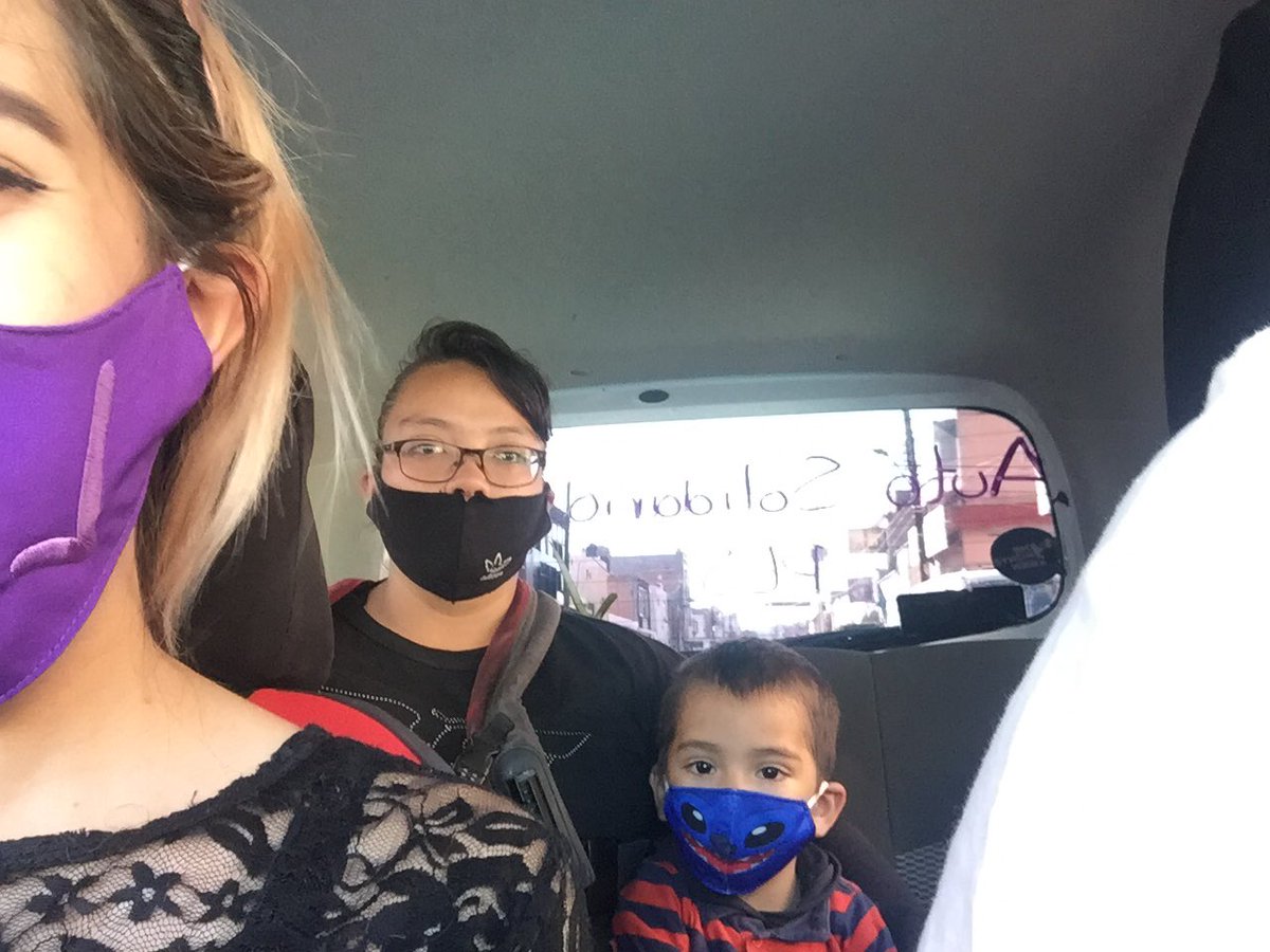 ATAHUALPAEAMAYA's tweet photo. Agradezco la confianza de abordar este vehículo y permitirnos llevarlos a sus destino
Seguimos trabajando.
#AutoSolidario
#FamiliaPES
@SENDEL01 https://t.co/eoUt41iXjO