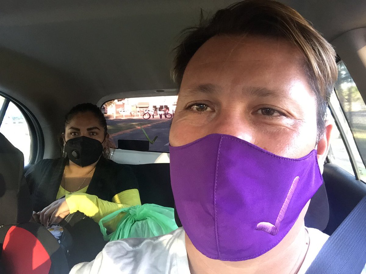 ATAHUALPAEAMAYA's tweet photo. Agradezco la confianza de abordar este vehículo y permitirnos llevarlos a sus destino
Seguimos trabajando.
#AutoSolidario
#FamiliaPES
@SENDEL01 https://t.co/eoUt41iXjO
