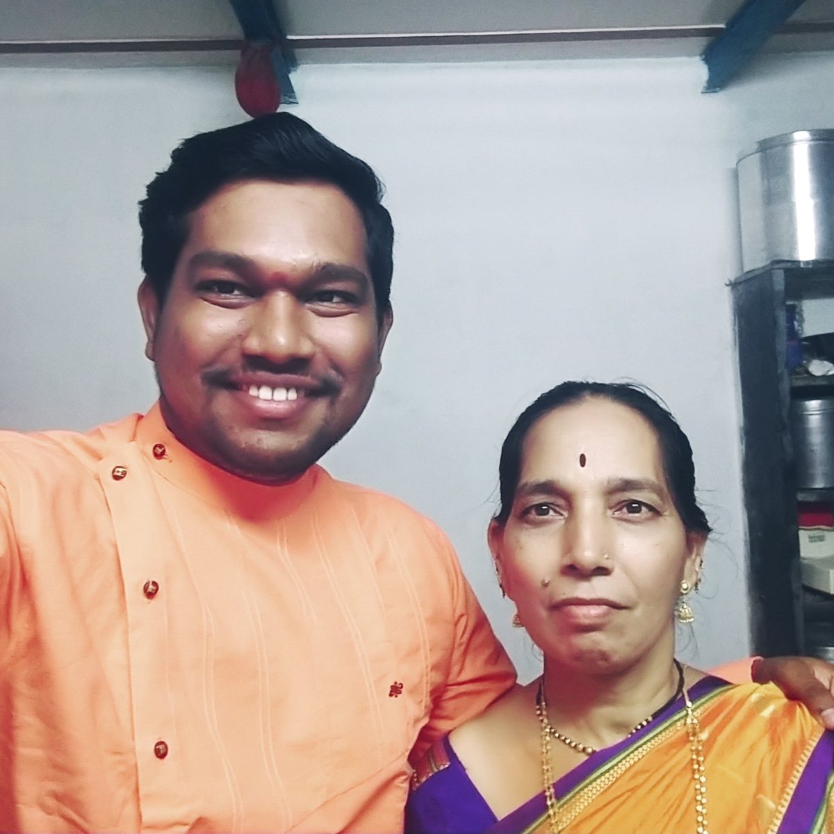 khanderaoo's tweet photo. #NewProfilePic https://t.co/4M2DV76sks