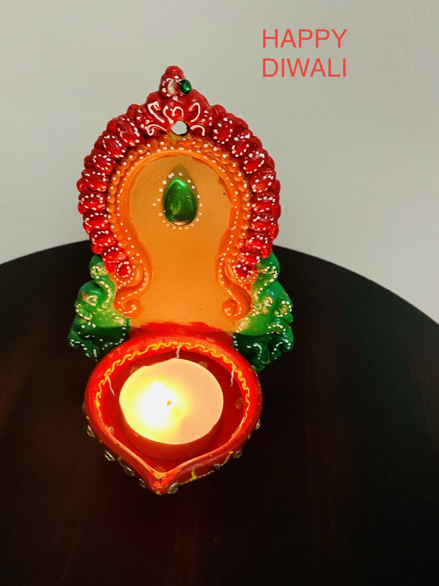 HAPPY DIWALI 🪔 #HappyDiwali #PEACE#LOVE#FESTIVAL OF LIGHTS