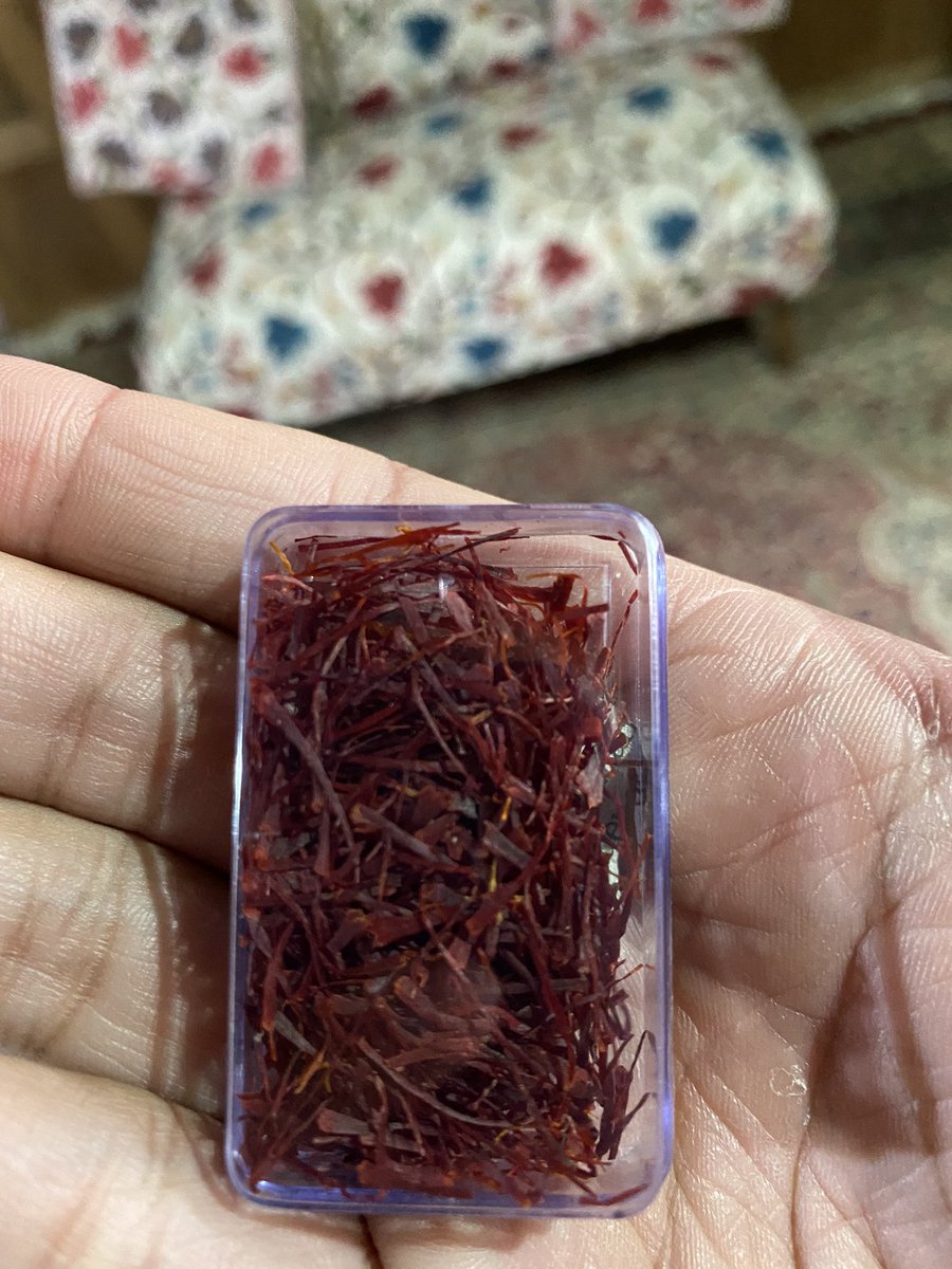 SkylineExim's tweet photo. We have ready stock of #kashmiri #saffron in our warehouse. Any requirement plz contact us on +918398931383 or Vietnam office +84 77 5905818 #vietnam #Philippines #Singapore #Malaysia #london #Jakarta #Cambodia #Germany #Amsterdam https://t.co/HEVaBzoaiH