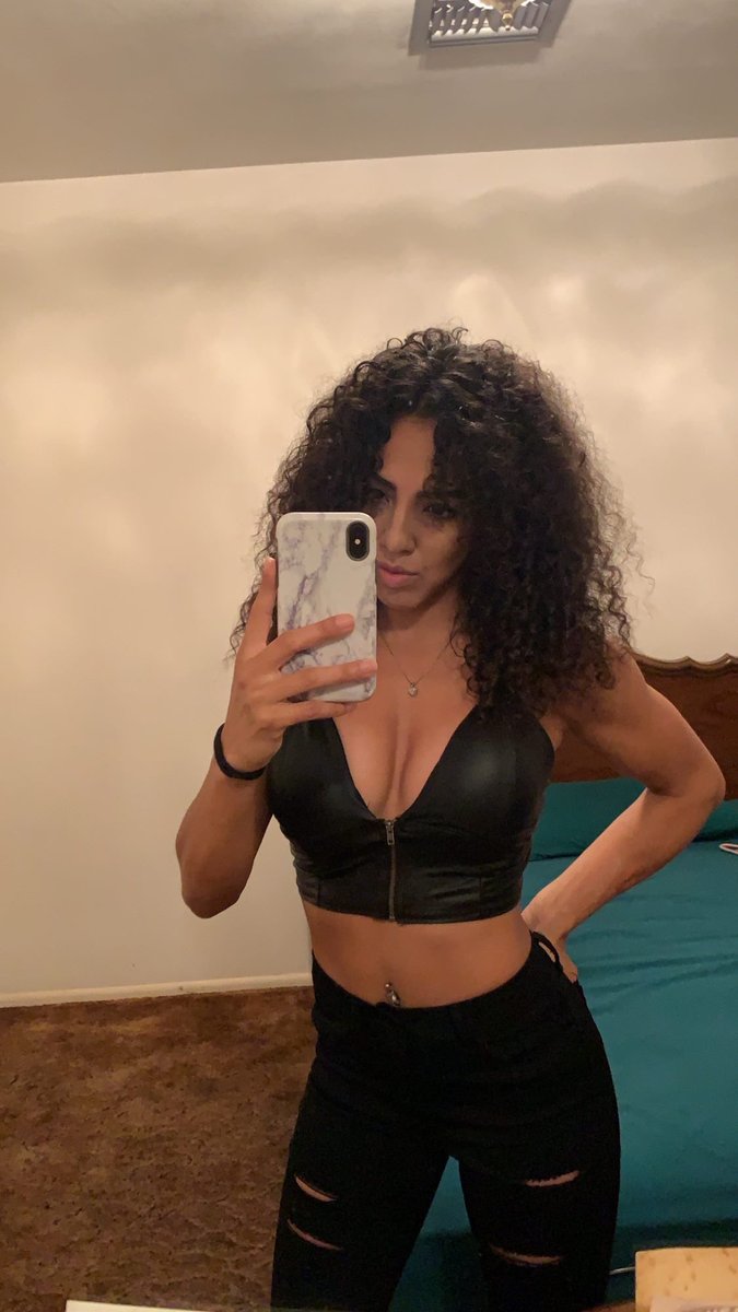 ItsVanee's tweet photo. https://t.co/niwE32gsTJ