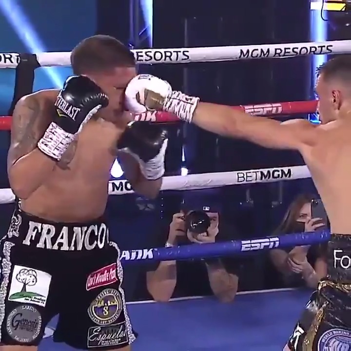 We are going to replay in Vegas folks ๐
๐ค What did you think?
๐ฅ: @ESPNRingside
#CrawfordBrook
https://t.co/mjOMk1cOlW