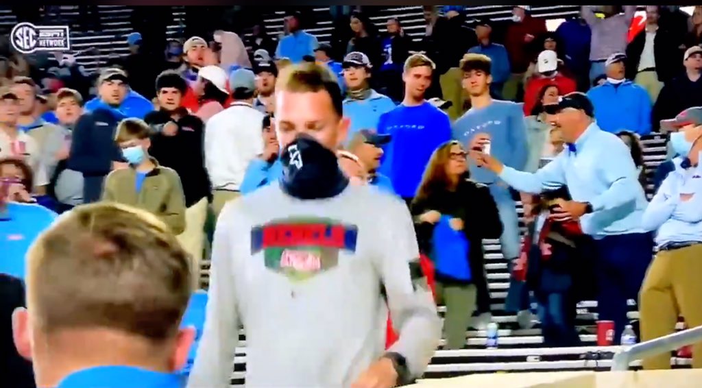 unclefuzzzy's tweet photo. Three masks, by my count. Great job, Oxford. #SCvsMISS https://t.co/vJ526OEbzD