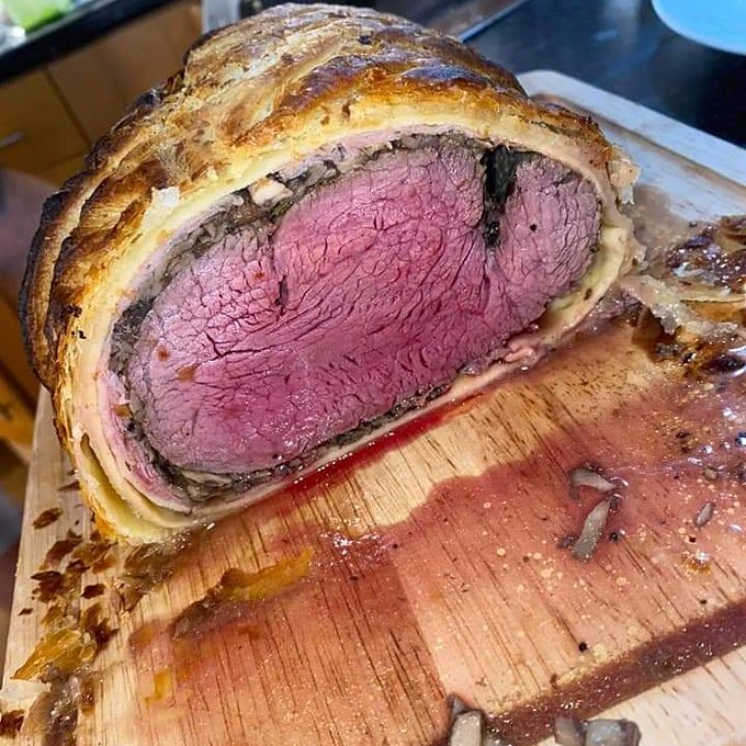Made a Beef Wellington for my homeboy earlier today https://t.co/uuJzHFKXMm<a href="/tag/chefsomal"class="tags"><span>#chefsomal</span></a><a href="/tag/dreamcon2023"class="tags"><span>#dreamcon2023</span></a><a href="/tag/blerdcon2023"class="tags"><span>#blerdcon2023</span></a><a href="/tag/drago"class="tags"><span>#drago</span></a>