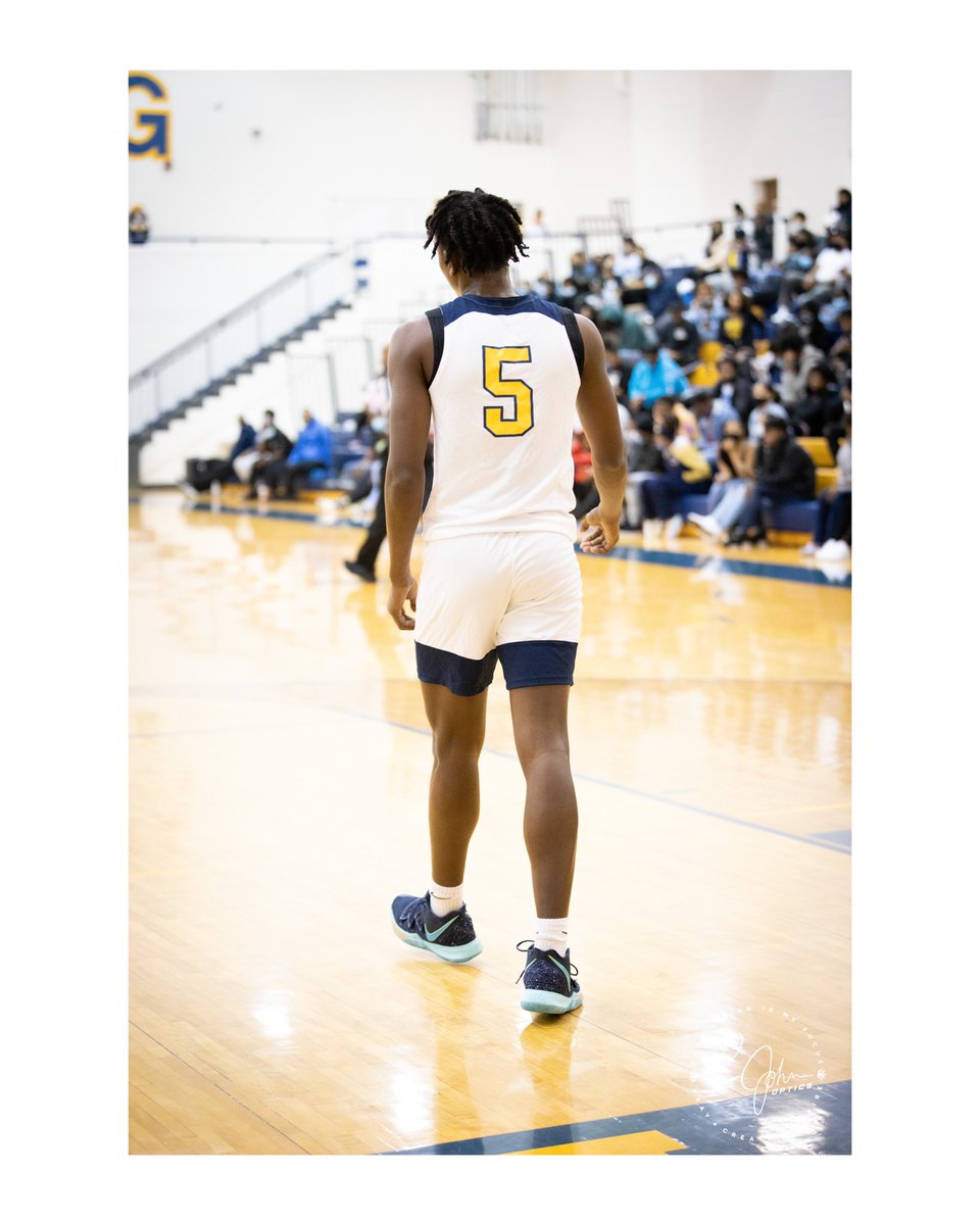 NiKeTon_14's tweet photo. Fresh Out The Gate🎗 https://t.co/4dRbSDHaZj