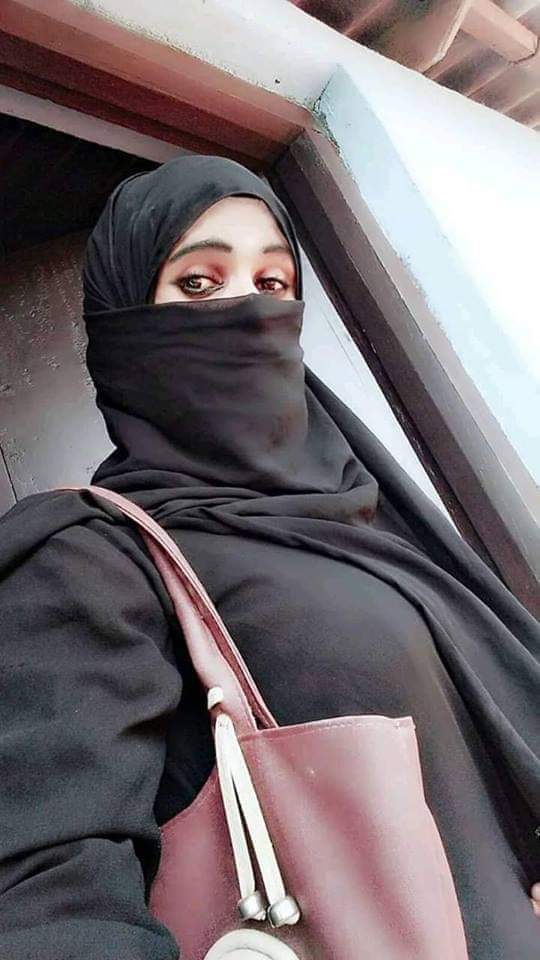 Pakistani hot girl photo