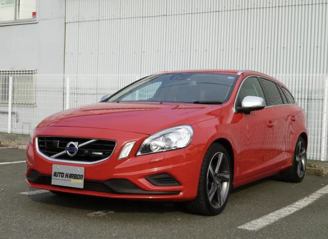 @_math_prime 紅に染まったこのボルボ 