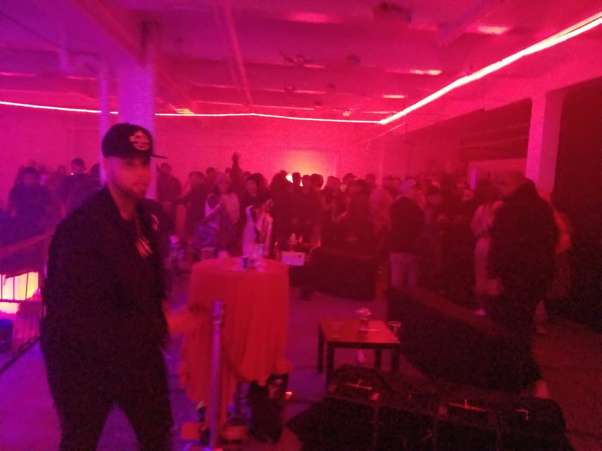 NYCSHERIFF's tweet photo. 11/14/20 @ 2315HRS: Deputy Sheriffs shut down illegal fight club AKA "Rumble in the Bronx" @ 347/351 Coster St., Bronx: 203+ people, violation of emergency orders, illegal combat, no liquor license, warehousing liquor, loaded firearms, 10 organizers charged with multiple crimes. https://t.co/5Dci1tM30L
