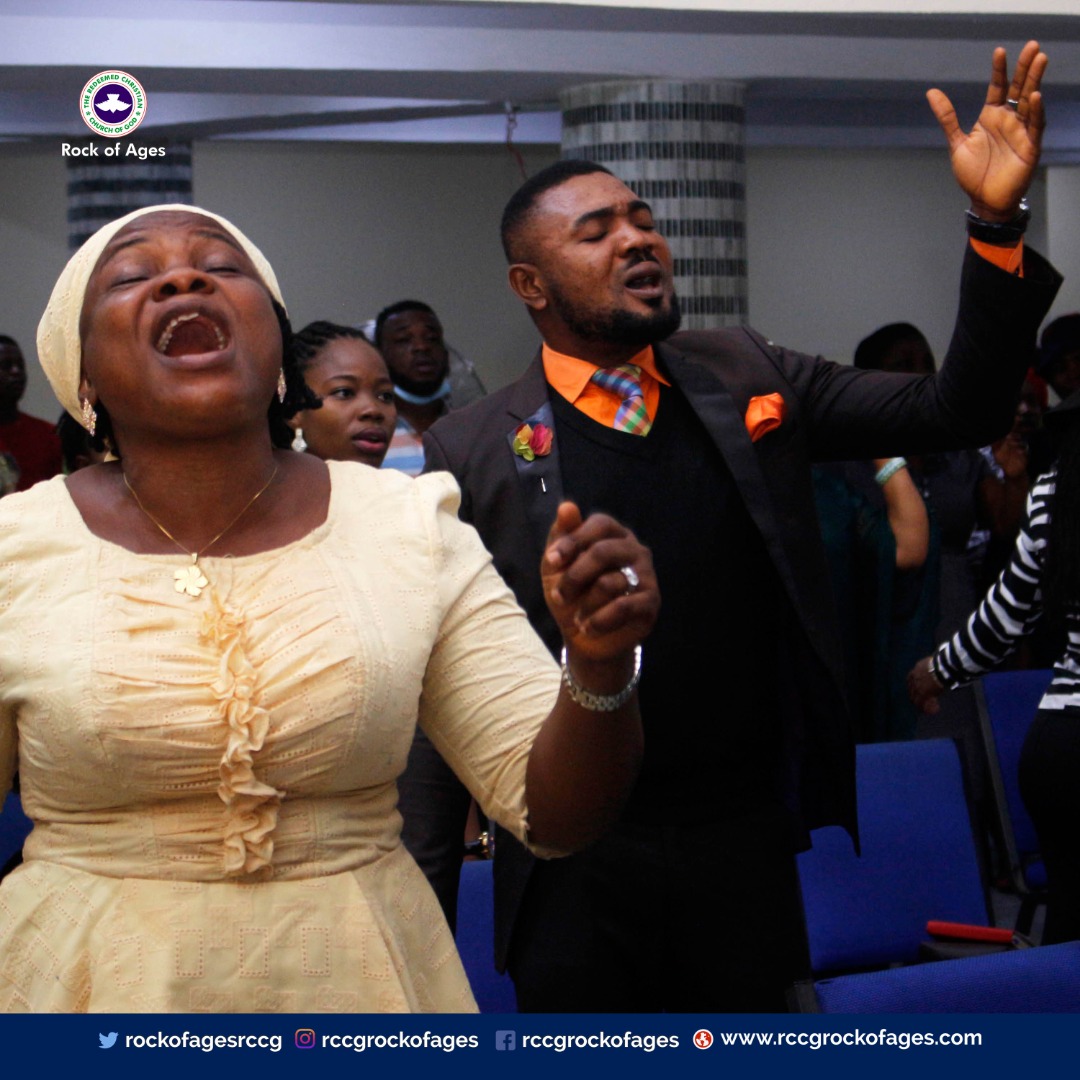 rockofagesrccg's tweet photo. We've come to the end of today's service.
Thank you for connecting with us and adding value to us.
Connect with us here for our weekly services
Facebook: @rccgrockofages
Twitter: @rockofagesrccg
https://t.co/mgxGh6o6Qk
Thank you.
#DivineAppointment
#ServiceAtRoa
#RCCG https://t.co/MciGmUUrhH