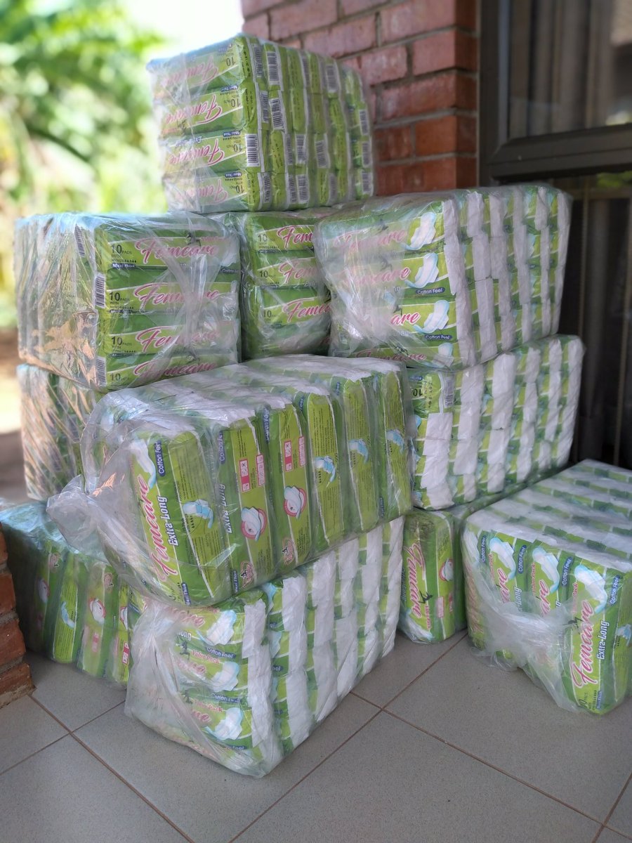 SaraiMaps's tweet photo. Never lose an opportunity to touch lives. Did you know your $5.80 can help 1 girl with a supply of sanitary pads for the whole year!!! #KeepGirlsInClass π https://t.co/AxZ529yS1A