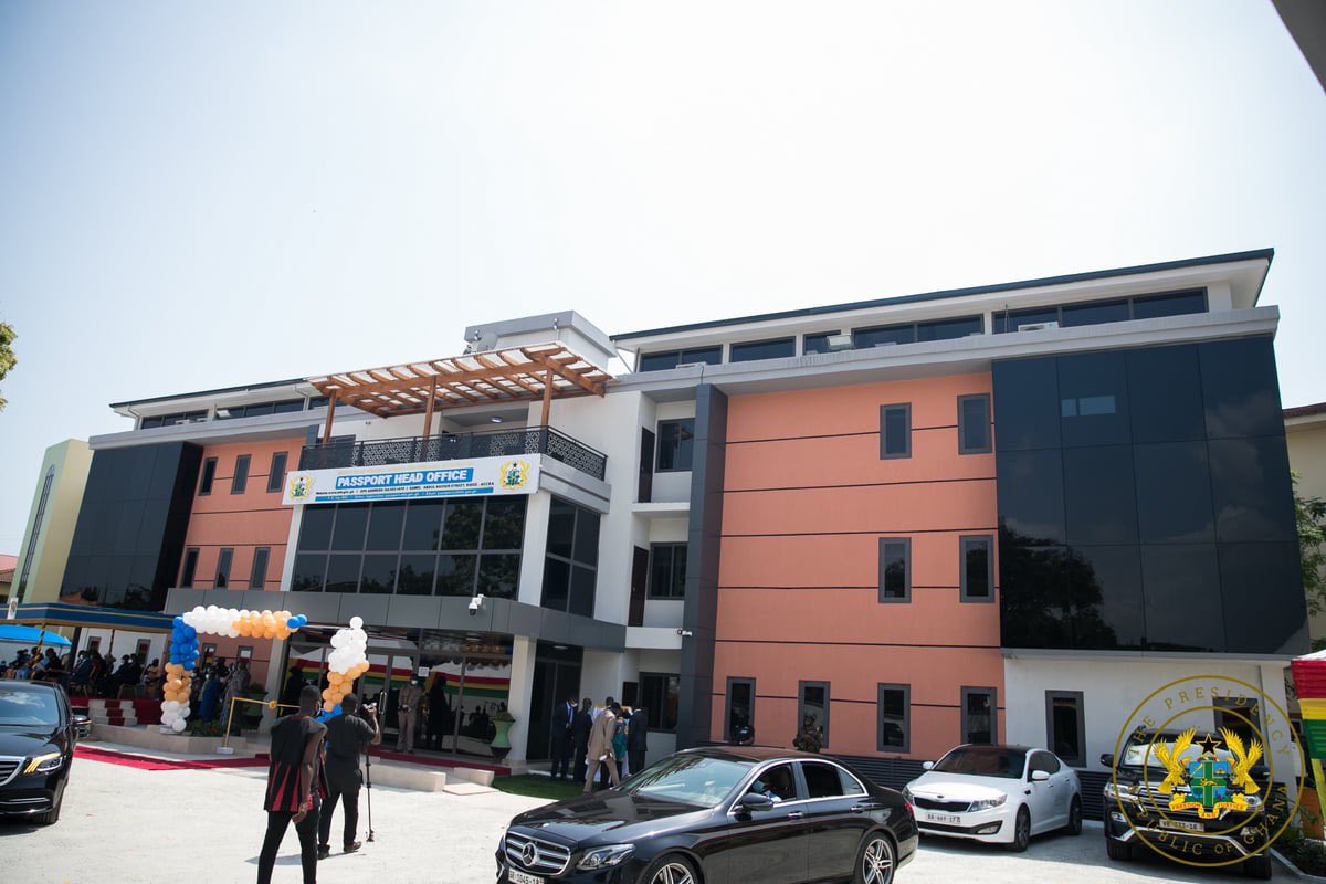 NAkufoAddo's tweet photo. On Friday, 13th November 2020, I commissioned the newly constructed Passport Head Office, in Accra. https://t.co/K8pi8yL1un