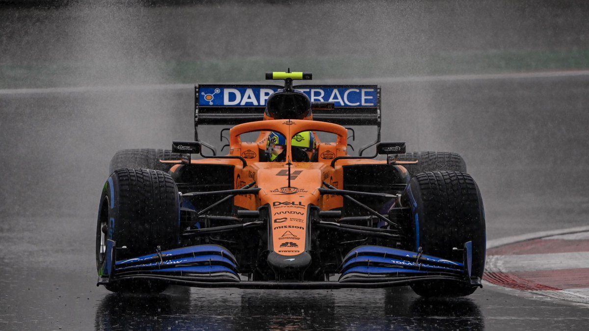 McLarenF1's tweet photo. Lights out at the #IstanbulGP! 

Give us all of your support team! 🧡 https://t.co/aDuWeQgM1e
