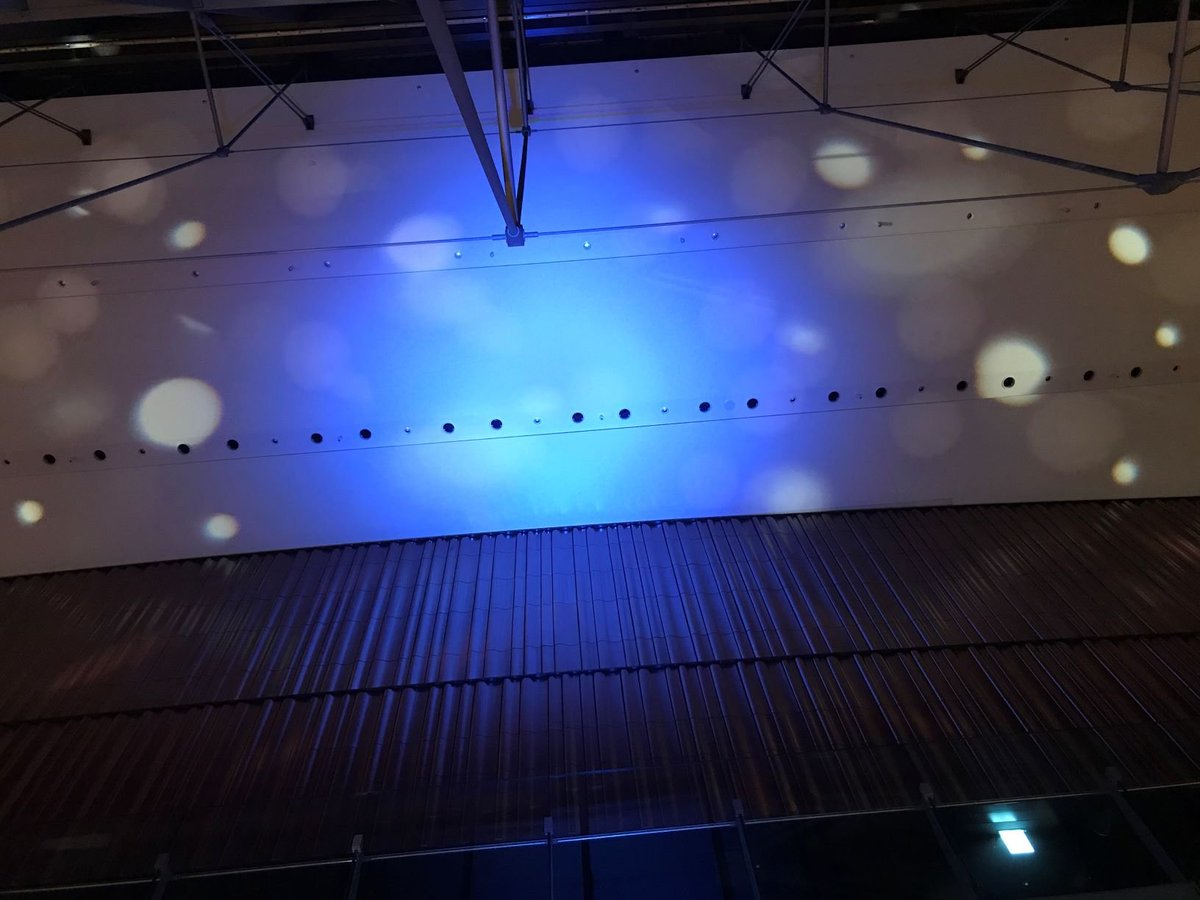 Urakatayacom's tweet image. デモ機をお使いいただいた方から、使用感のレポートをいただきました。

今回の機材は私も個人的に大好きな #coreLighting のColorPointです💕
建物のライトアップ用に丸茂製のLEDフラッドライトとの比較をされています。気になってる方、必読です。

⬇️商品ページはこちら
urakataya.com/product/9105