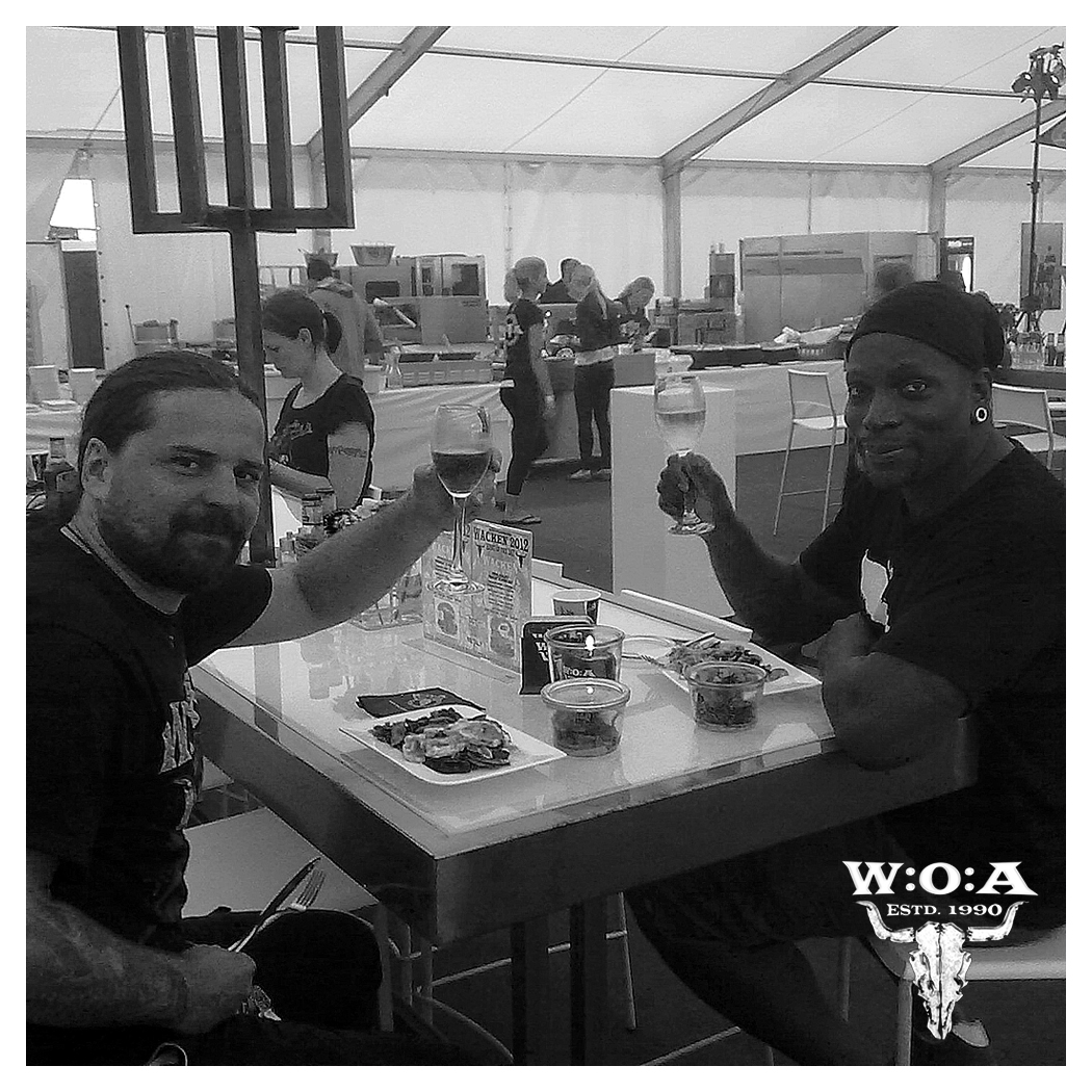 weingut_tesch's tweet photo. WACKEN OPEN AIR / Artist Hospitality

https://t.co/jmeWVeyPTp

#teschriesling #backstage #artisthospitality #fullmetalwines #riesling #woa https://t.co/8nqQ0lpu4z