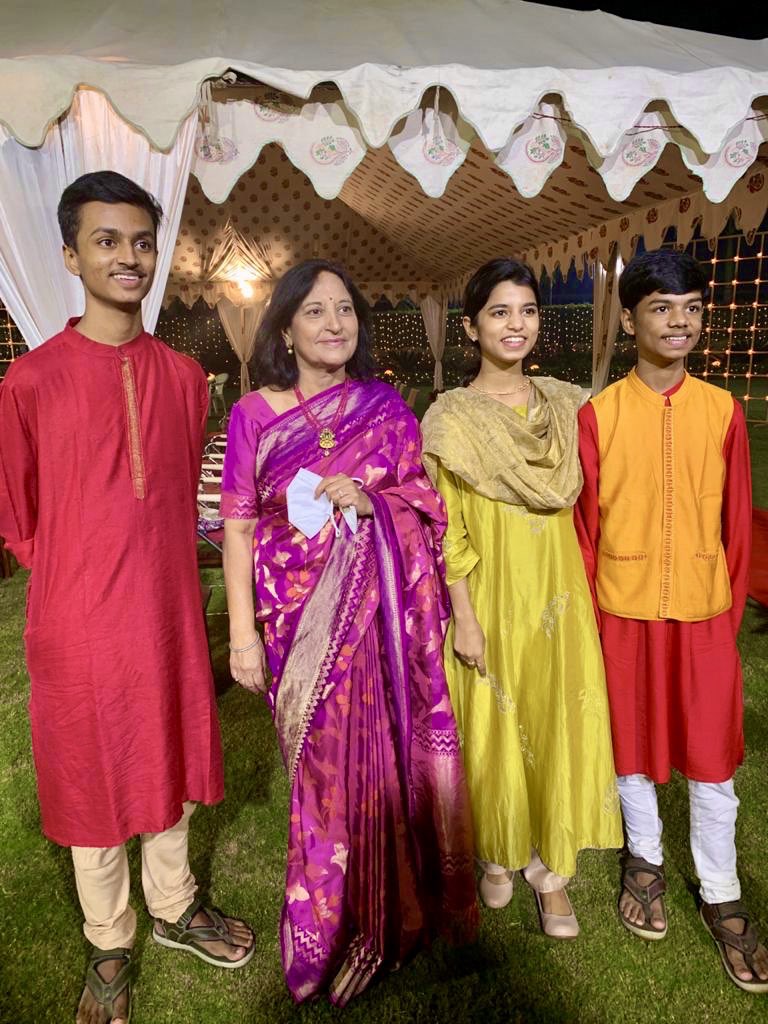 It was an amazing feeling, performing for Ipswwa (IPS Wives Welfare Association) at Mr. Ajit Dovhal’s residence. Thank you Aruni Doval Ji and Vandana Kumar Ji.