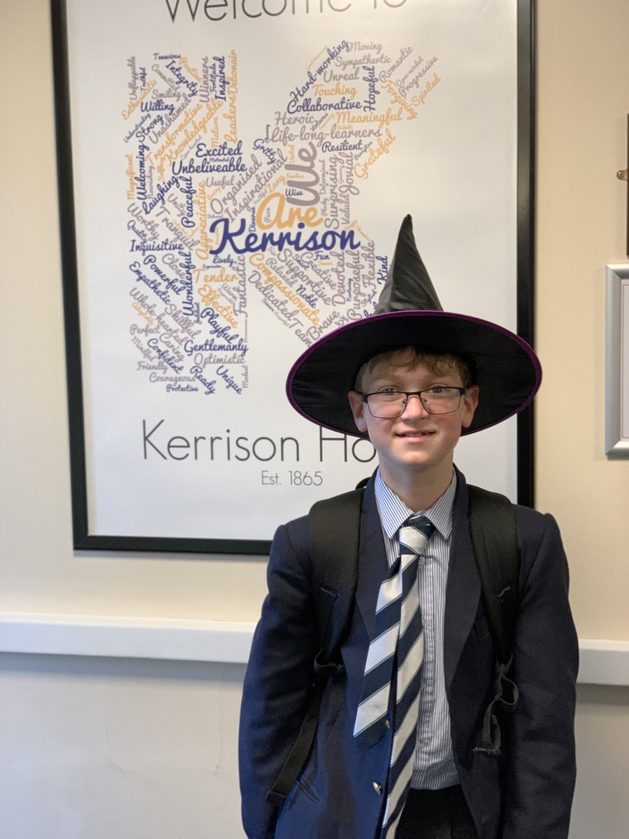 Hats for World Mental Health day back in October. The Kerrison boys were proud to support and always champion/recognise the importance of mental and emotional health in themselves and others.
<a href="/WorldMentalHlth/">#GlobalMentalHealth</a> #kerrisonwellness #kerrisonhealth #kerrisonspirit💙