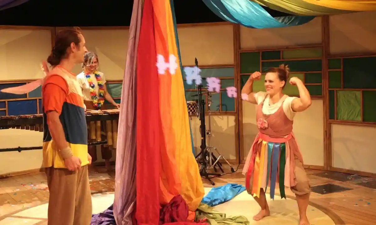 poundarts's tweet photo. Play-Along Plink and Boo by @CSS_theatre are back on this #MagicMayhemFest Sunday.

A digital &amp; physical circus-theatre experience for 2-6 year olds and their families. And you can get your ticket here...

https://t.co/CSt92DF57E https://t.co/UBPsHkKVij